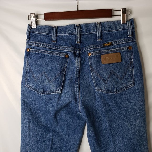 Wrangler Women's Straight Leg Jeans - Blue - Picture 4 of 9